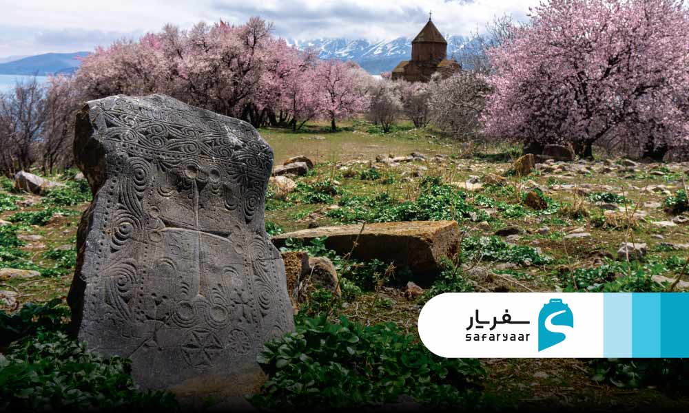 کلیسای صلیب مقدس
