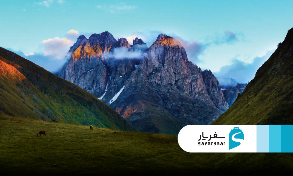 پارک ملی کازبگی کجاست