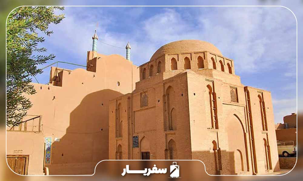 معماری بقعه دوازده‌امام یزد