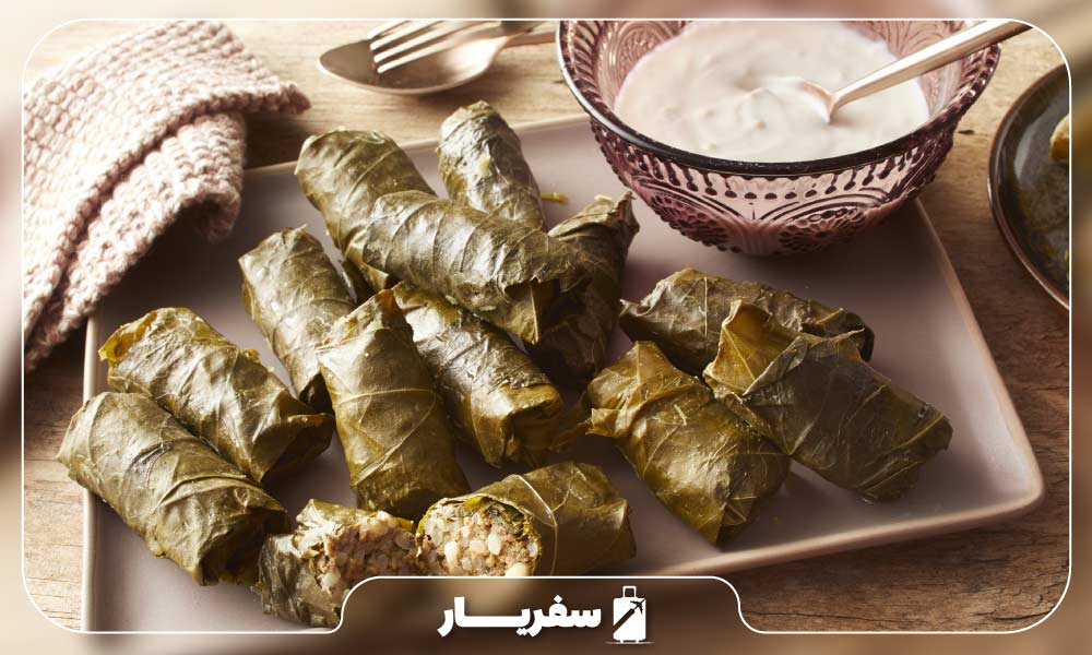 غذا محلی دلمه انکارا
